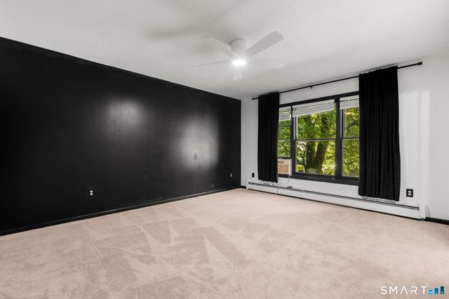 10 Quail Run, Bloomfield, CT 06002