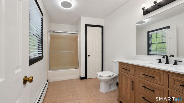 10 Quail Run, Bloomfield, CT 06002