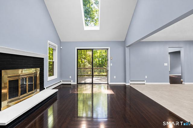10 Quail Run, Bloomfield, CT 06002