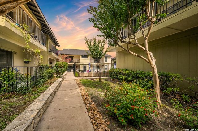 100 Lorenz Rd Apt 503, San Antonio, TX 78209