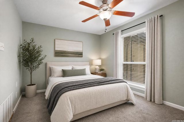 100 Lorenz Rd Apt 503, San Antonio, TX 78209