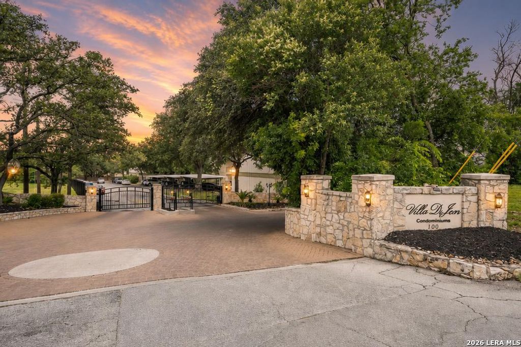 100 Lorenz Rd Apt 503, San Antonio, TX 78209