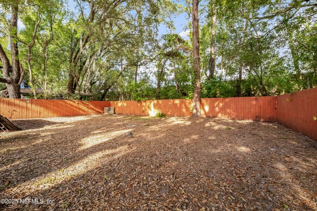 3933 ABBY Lane, Jacksonville, FL 32207