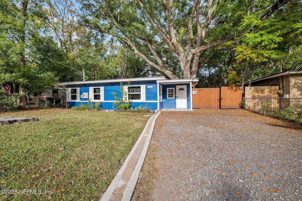 3933 ABBY Lane, Jacksonville, FL 32207