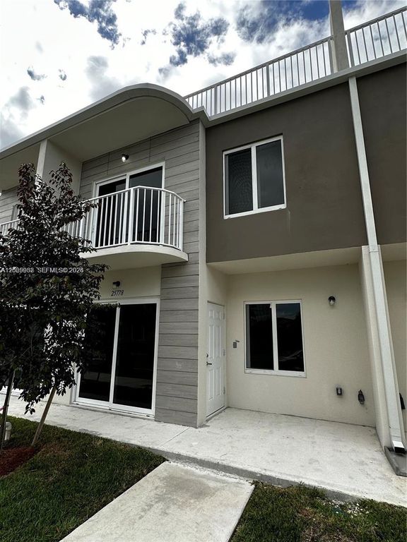 25778 SW 143rd Path 25778, Homestead, FL 33032