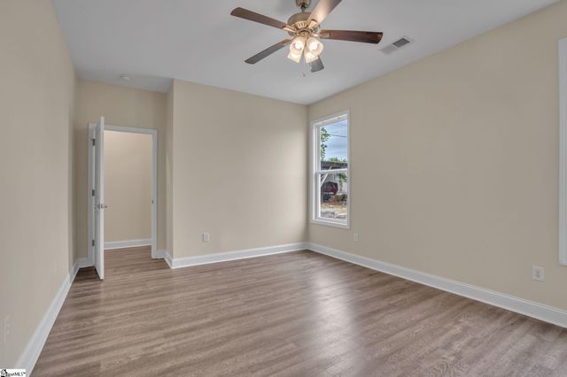 308 S Lewis Street, Pickens, SC 29671
