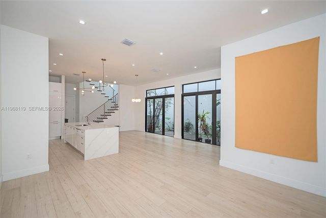 4454 NW 80th Avenue, Doral, FL 33166