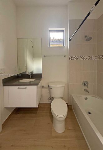 4454 NW 80th Avenue, Doral, FL 33166