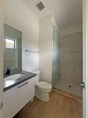 4454 NW 80th Avenue, Doral, FL 33166