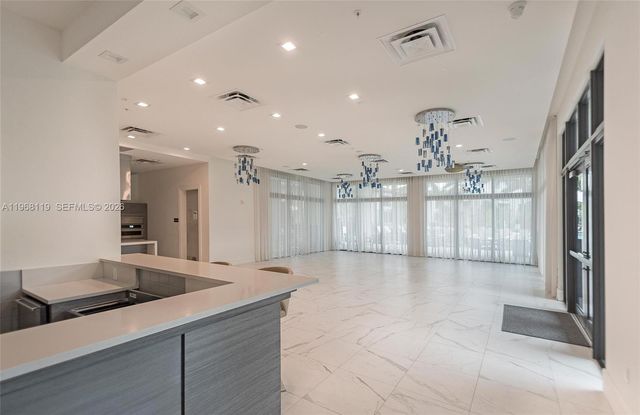 4454 NW 80th Avenue, Doral, FL 33166