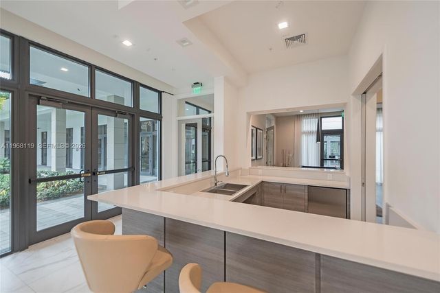 4454 NW 80th Avenue, Doral, FL 33166