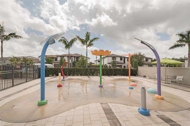 4454 NW 80th Avenue, Doral, FL 33166