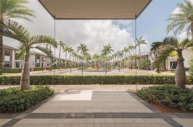 4454 NW 80th Avenue, Doral, FL 33166