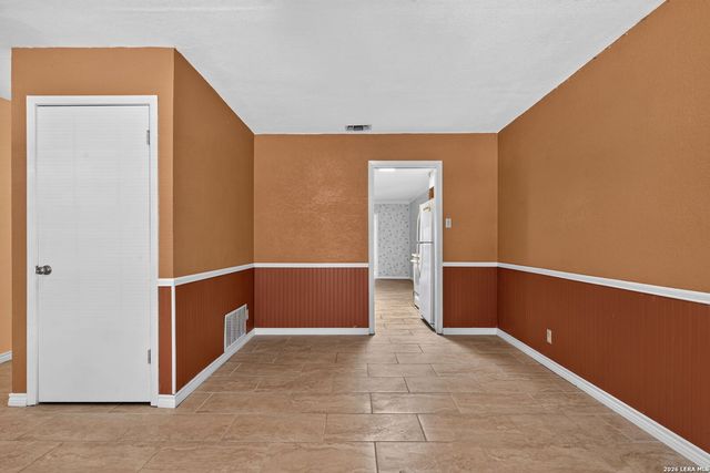 7538 OLD SPANISH TRL, Live Oak, TX 78233