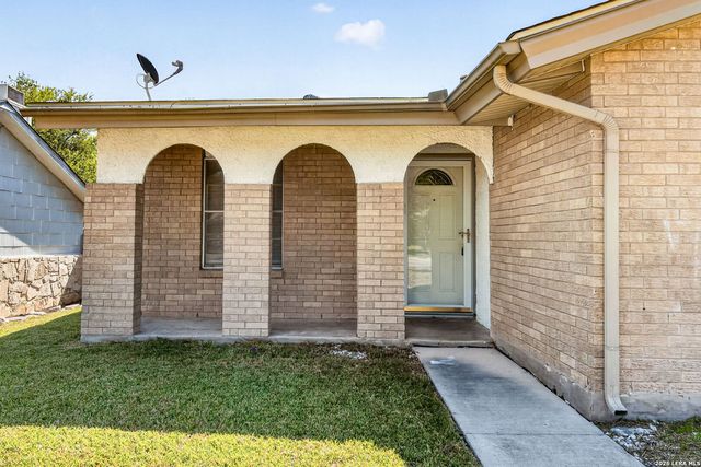7538 OLD SPANISH TRL, Live Oak, TX 78233