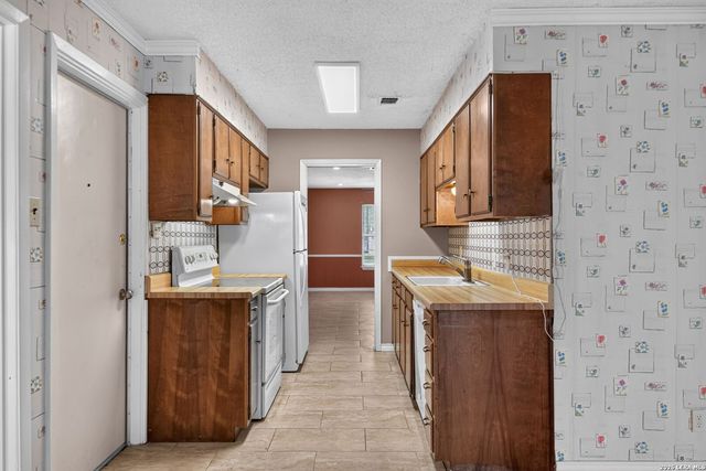 7538 OLD SPANISH TRL, Live Oak, TX 78233