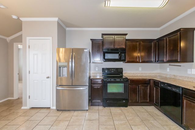 5809 Pin Oak Lane, North Little Rock, AR 72117