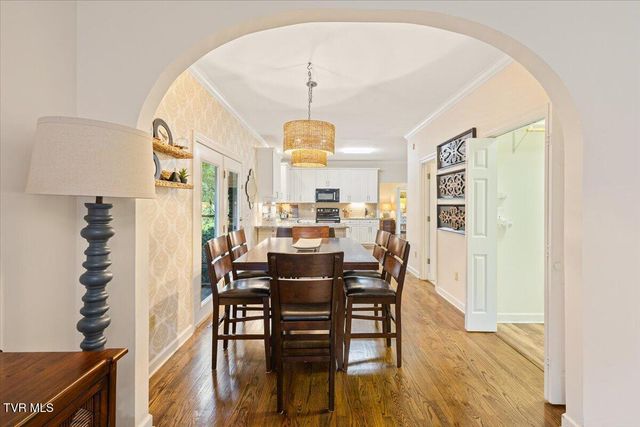 3412 Pine Timbers Drive, Johnson City, TN 37604