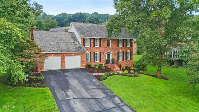 3412 Pine Timbers Drive, Johnson City, TN 37604