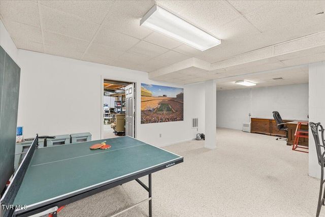 3412 Pine Timbers Drive, Johnson City, TN 37604