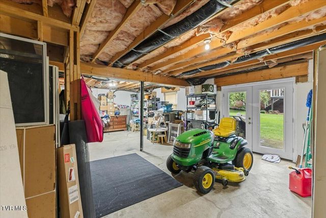 3412 Pine Timbers Drive, Johnson City, TN 37604