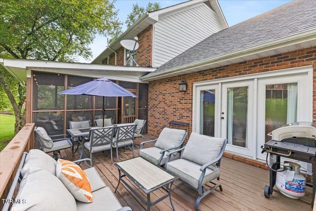 3412 Pine Timbers Drive, Johnson City, TN 37604
