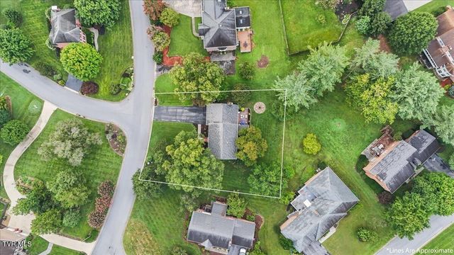 3412 Pine Timbers Drive, Johnson City, TN 37604