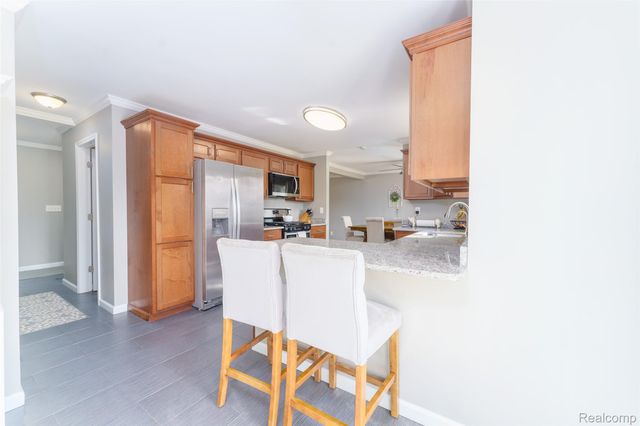 5193 Owen Road, Fenton Charter Township, MI 48451