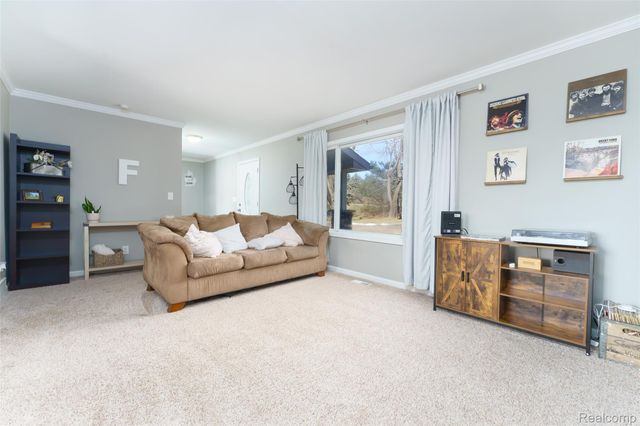 5193 Owen Road, Fenton Charter Township, MI 48451