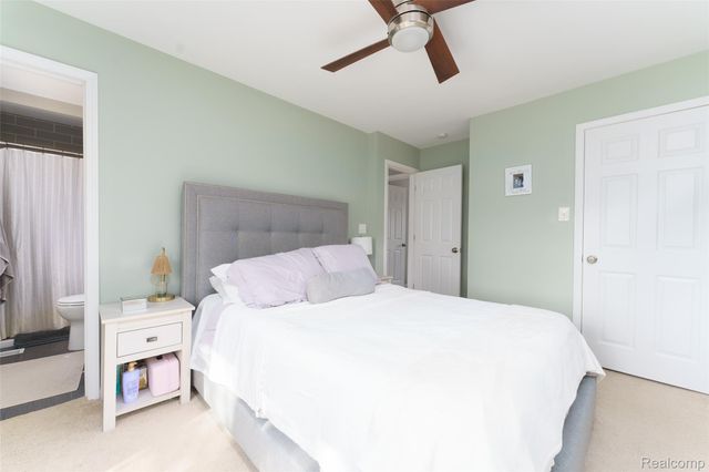 5193 Owen Road, Fenton Charter Township, MI 48451