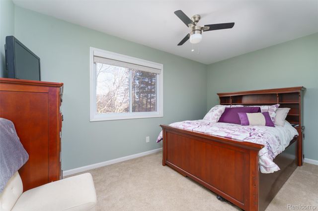 5193 Owen Road, Fenton Charter Township, MI 48451