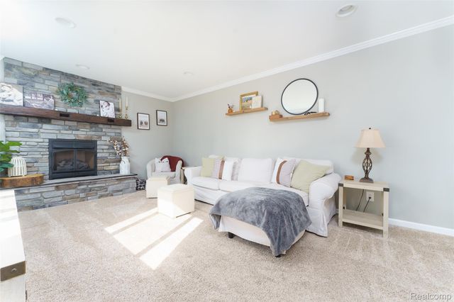 5193 Owen Road, Fenton Charter Township, MI 48451