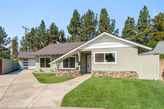 800 E Sandra Avenue, Arcadia, CA 91006