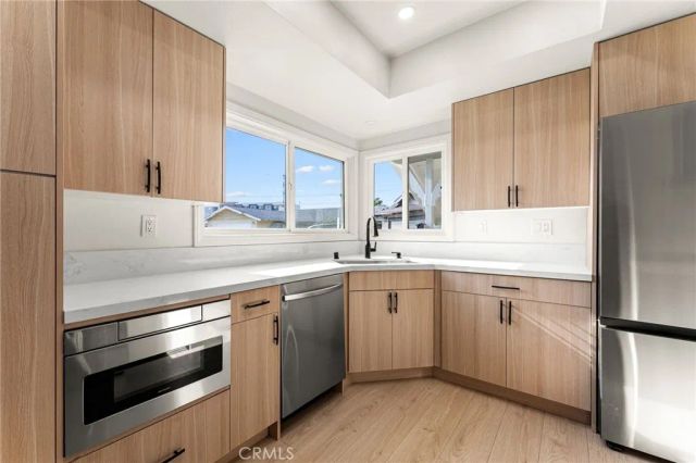 800 E Sandra Avenue, Arcadia, CA 91006