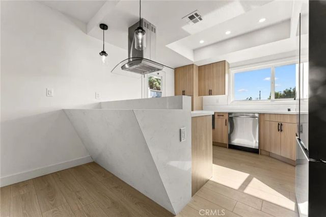 800 E Sandra Avenue, Arcadia, CA 91006