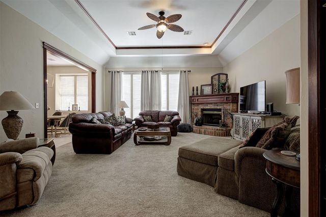 16708 Covington Manor, Edmond, OK 73012