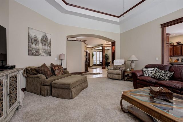 16708 Covington Manor, Edmond, OK 73012