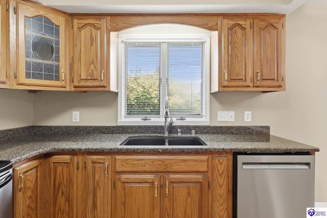 224 Bethlehem Academy Road, Cecilia, KY 42724