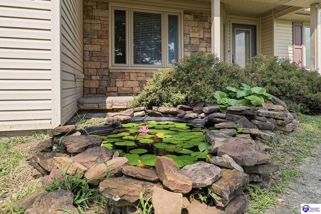 224 Bethlehem Academy Road, Cecilia, KY 42724