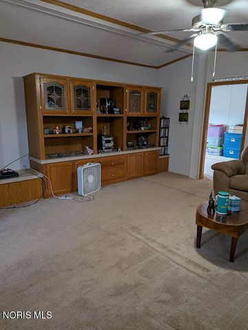 2158 Redbud Lane, Delta, OH 43515