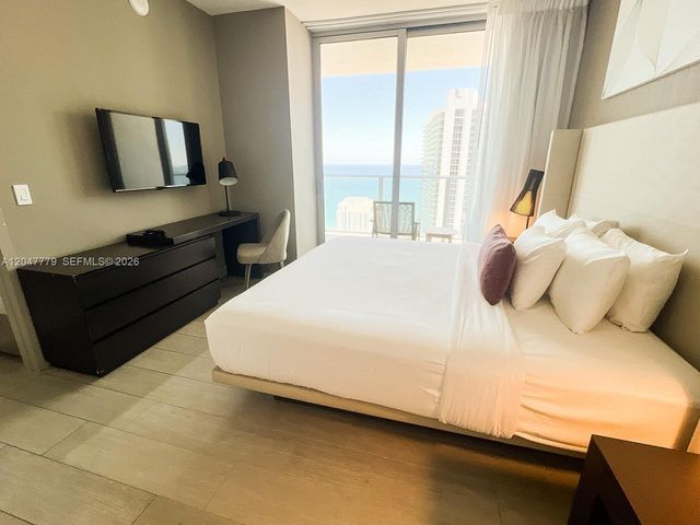 4010 S Ocean Drive T3505, Hollywood, FL 33019