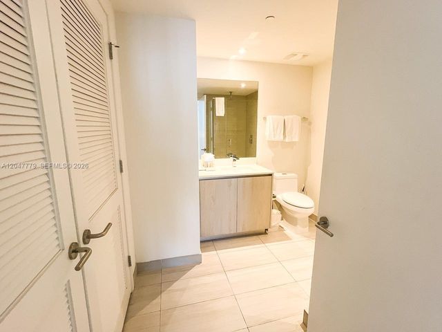 4010 S Ocean Drive T3505, Hollywood, FL 33019