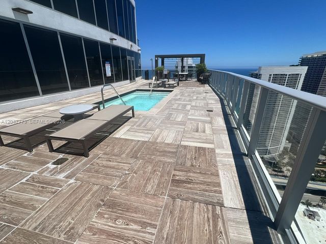 4010 S Ocean Drive T3505, Hollywood, FL 33019
