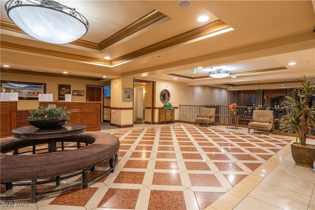 30 Strada Di Villaggio 617, Henderson, NV 89011