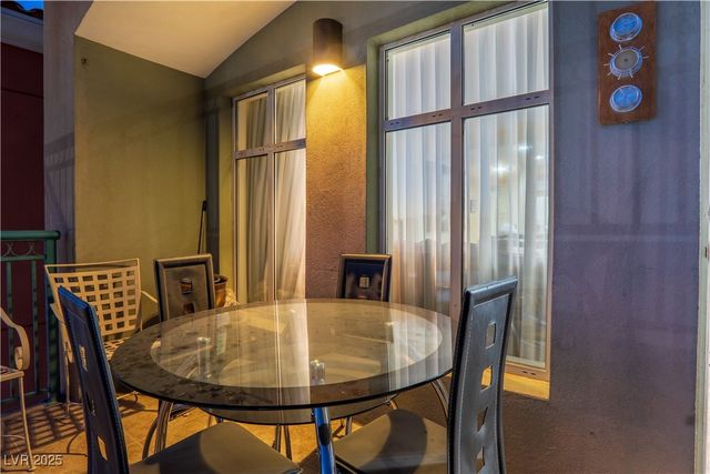 30 Strada Di Villaggio 617, Henderson, NV 89011