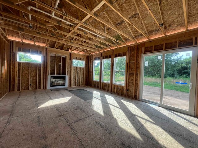 23381 Harold Drive, South Bend, IN 46628