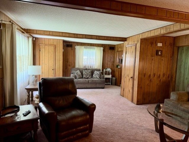 304 N Scott St, New Castle, PA 16101