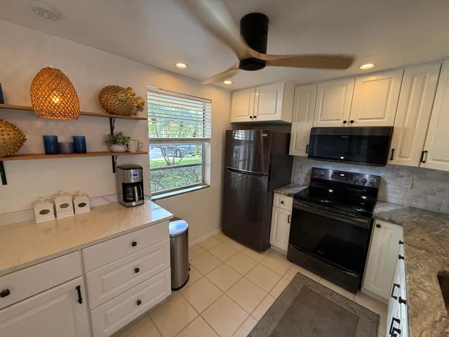 111 SE 3rd Avenue 108, Dania Beach, FL 33004