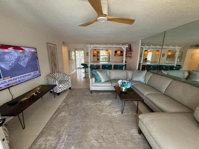 111 SE 3rd Avenue 108, Dania Beach, FL 33004