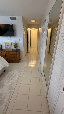 111 SE 3rd Avenue 108, Dania Beach, FL 33004